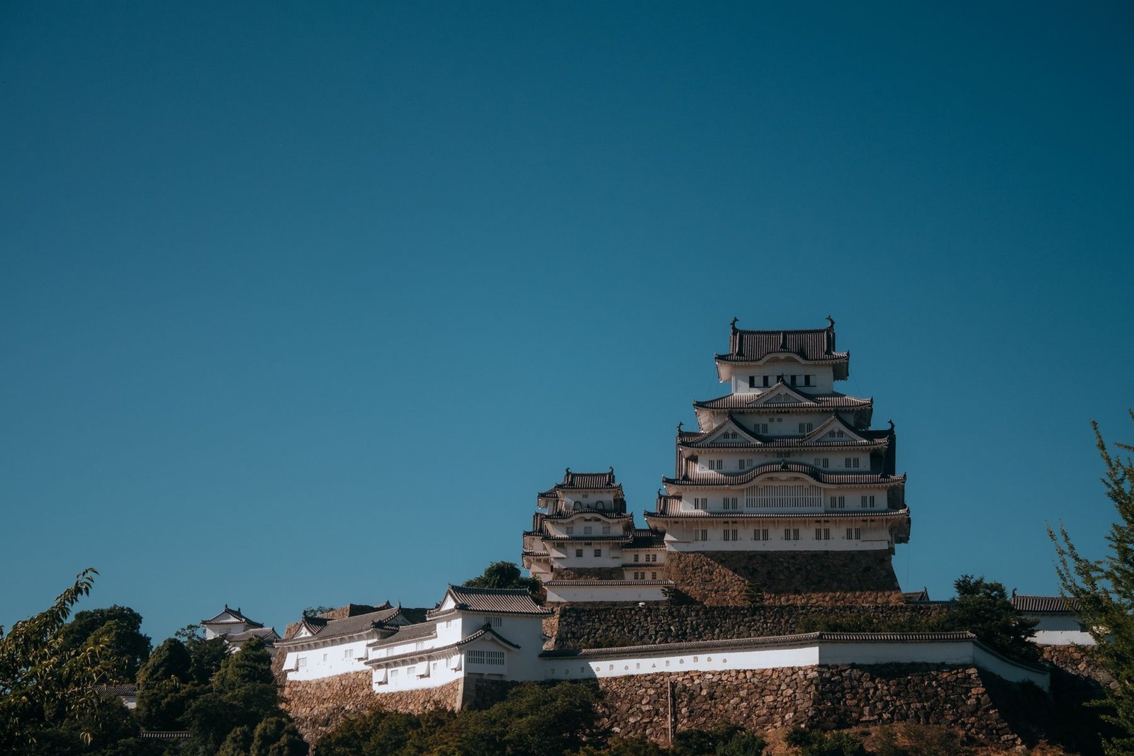 Himeji Castle against a clear blue sky