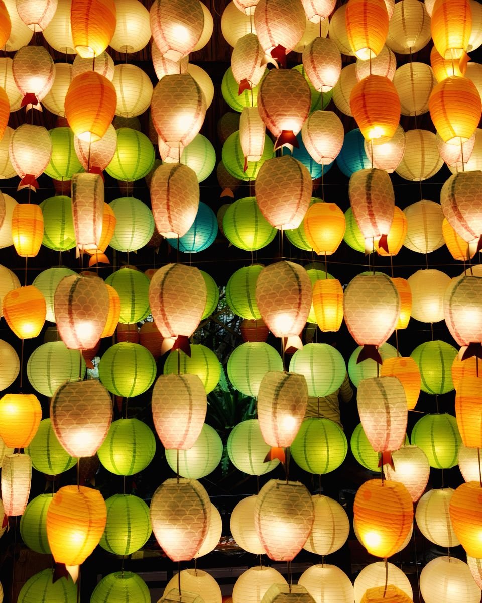 Glowing paper lanterns at a Japanese night festival